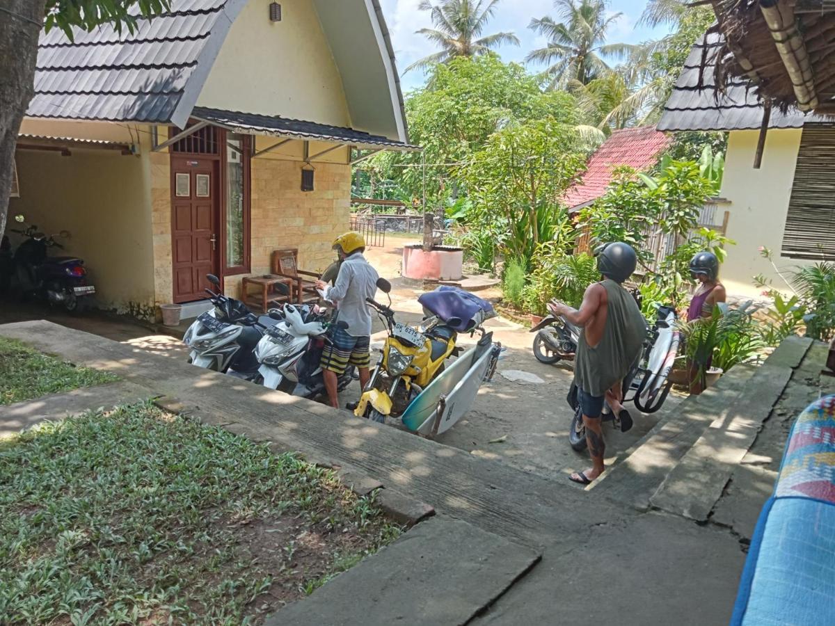 Perwita Homestay Kuta  Exterior foto